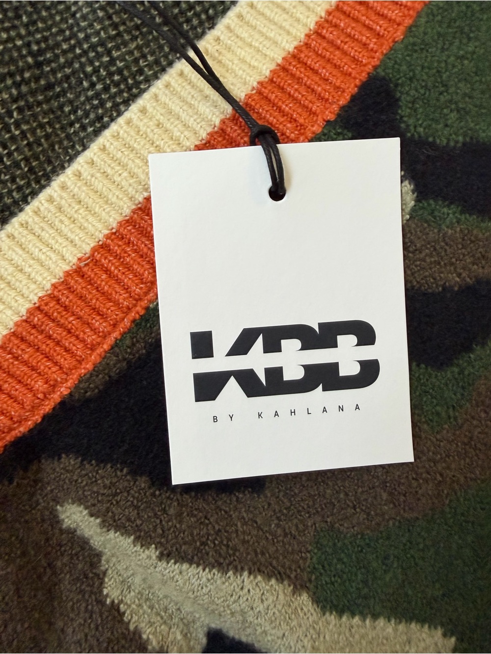 KBB by Kahlana Women’s Camo Cardigan Size Small
New with tags
Retail $50 - Picture 9 of 9